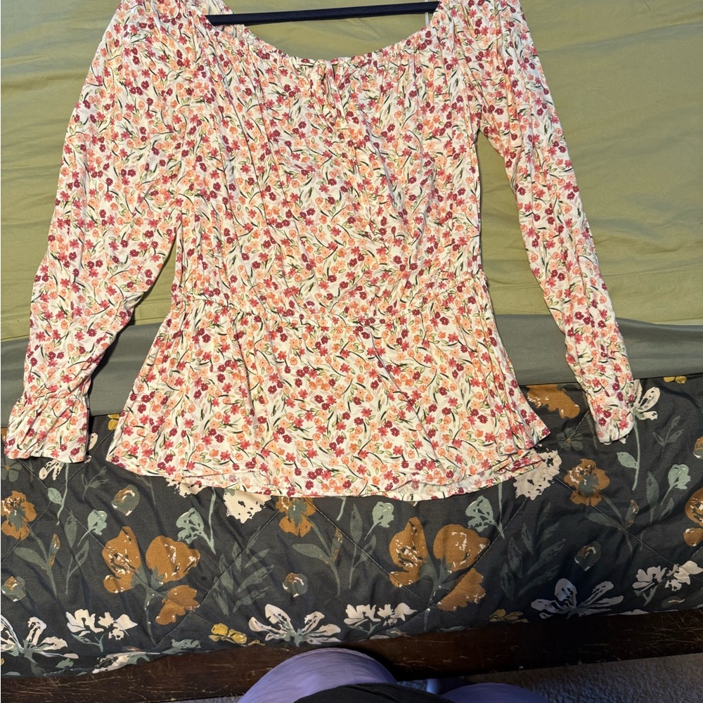 Blue Rain Floral Blouse - Pink and White